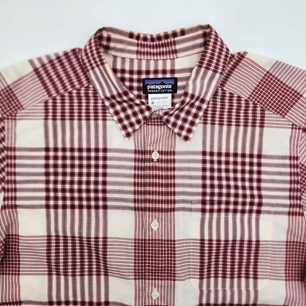 Patagonia Organic Cotton Short Sleeve Button Up ‎ Shirt Mens Size L Plaid